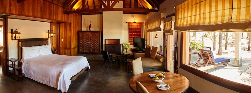 Carmelo Resort & Spa