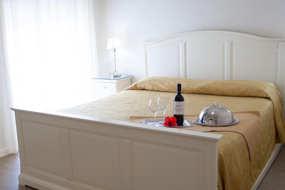 Hotel Costazzurra Museum & Spa