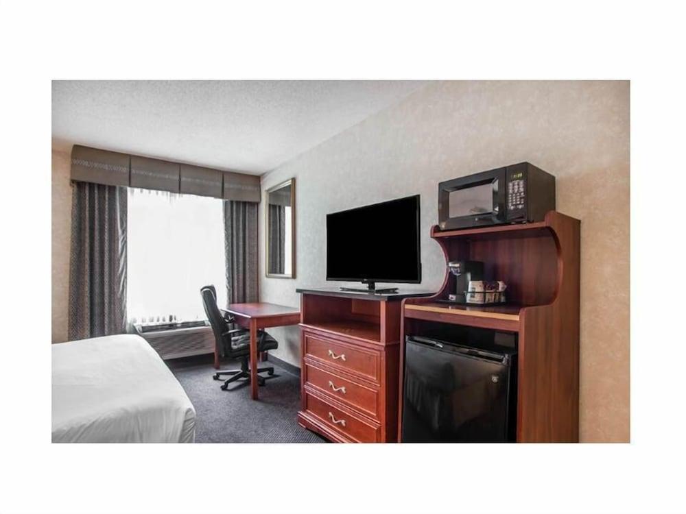 Quality Inn Edison-New Brunswick