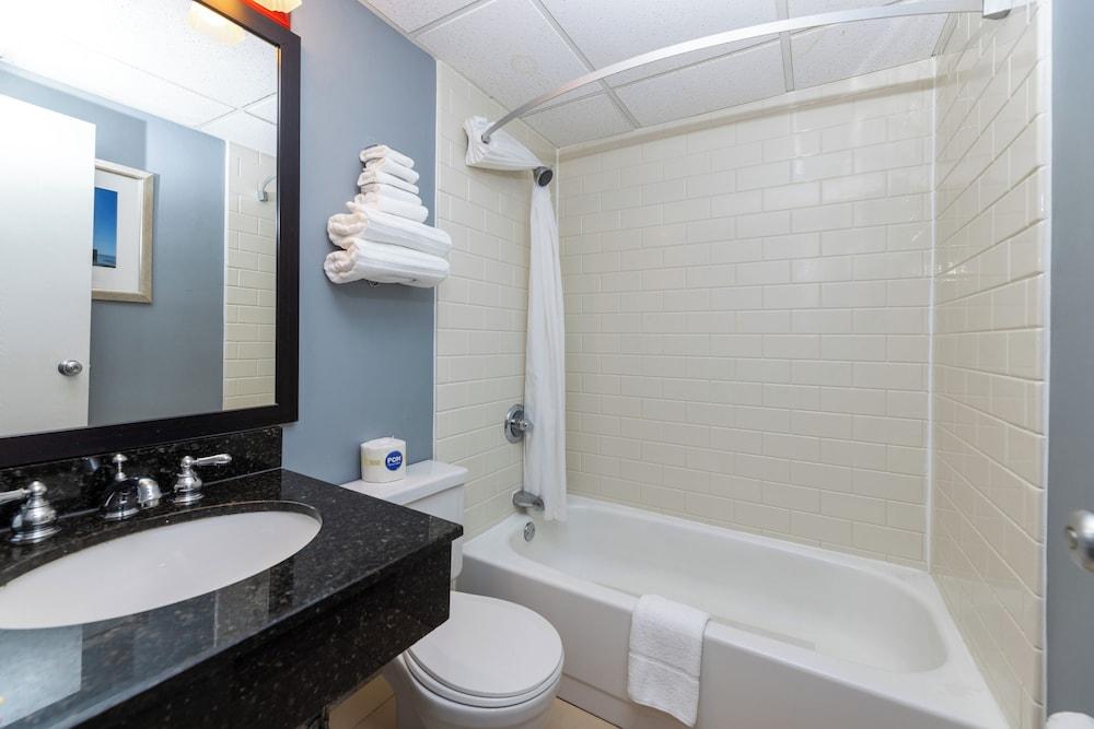 Harbor Town Inn, BW Signature Collection