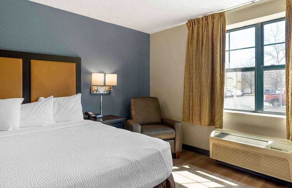 Extended Stay America Suites Providence Warwick