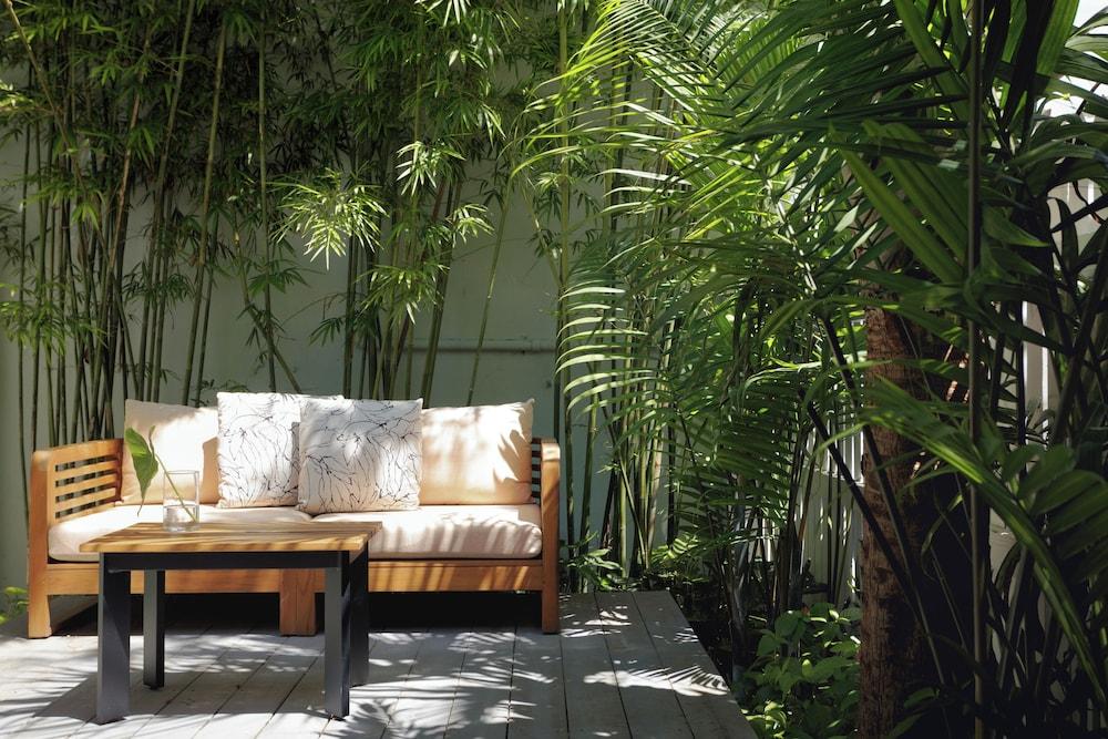 Ella's Cottages - Key West Historic Inns