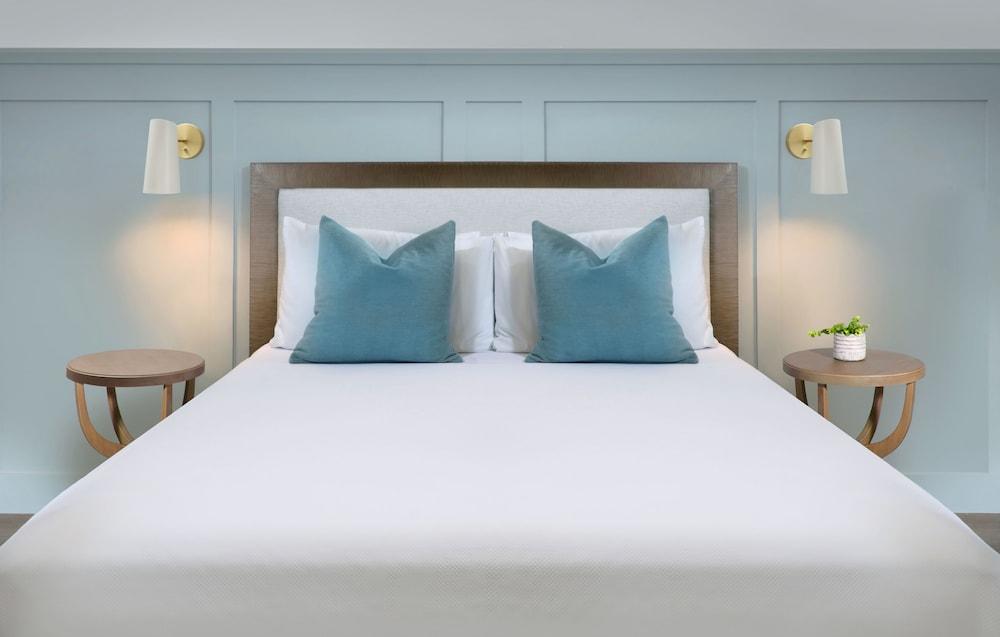 Southernmost Beach Resort and Guesthouses