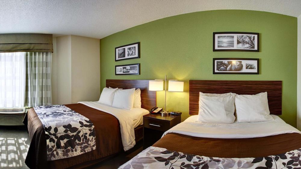 Sleep Inn & Suites Columbus South
