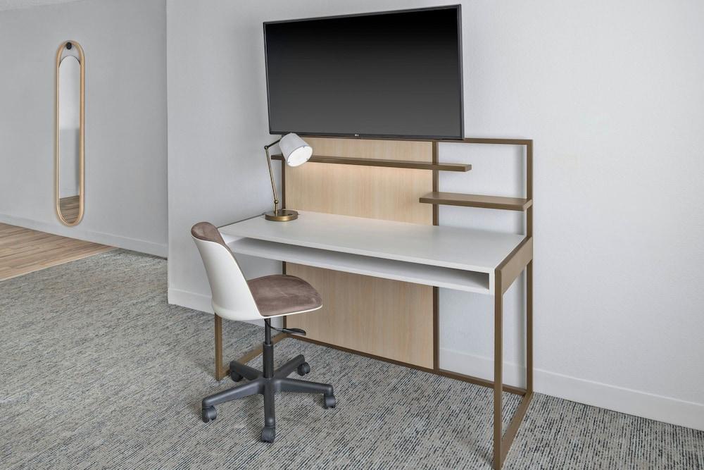 Towneplace Suites by Marriott Warren