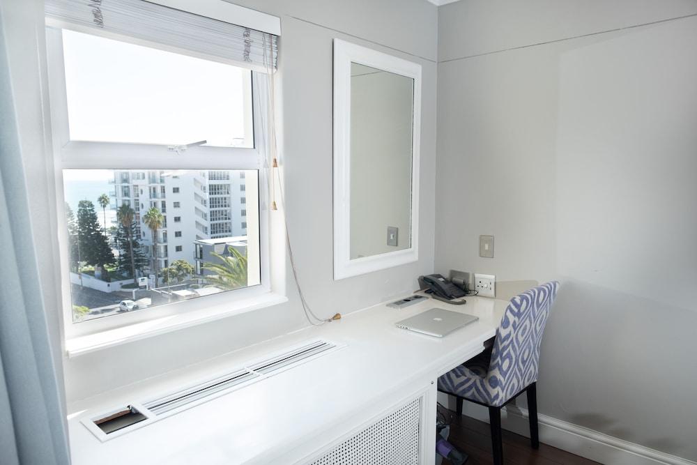 The Bantry Bay Aparthotel by Totalstay