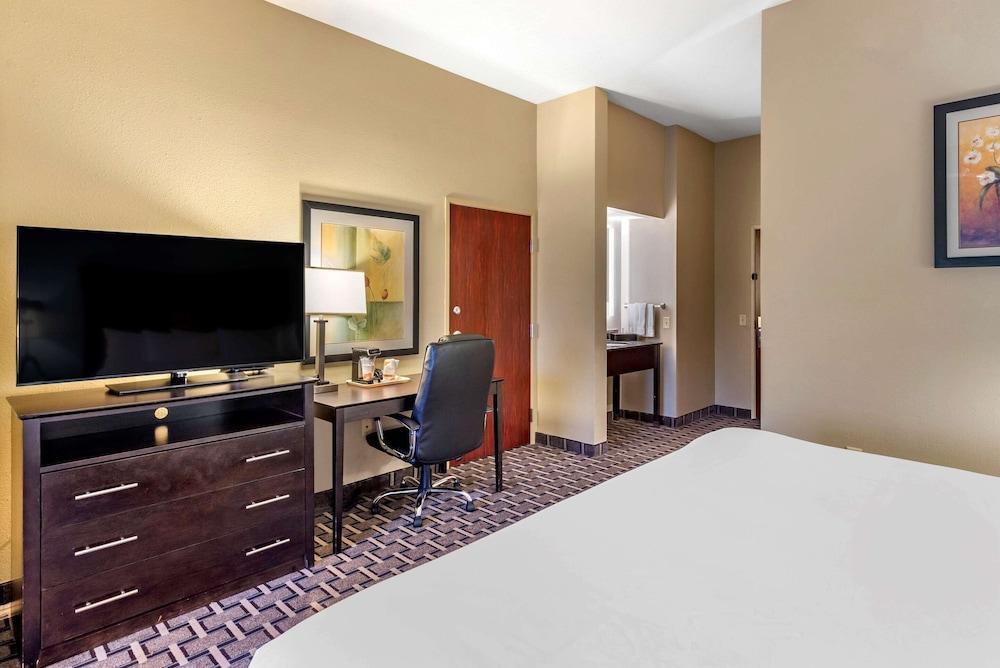 Comfort Suites Clovis North