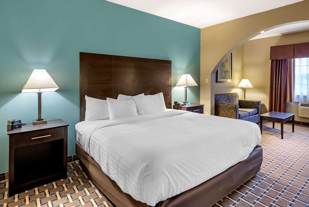 Comfort Suites Clovis North