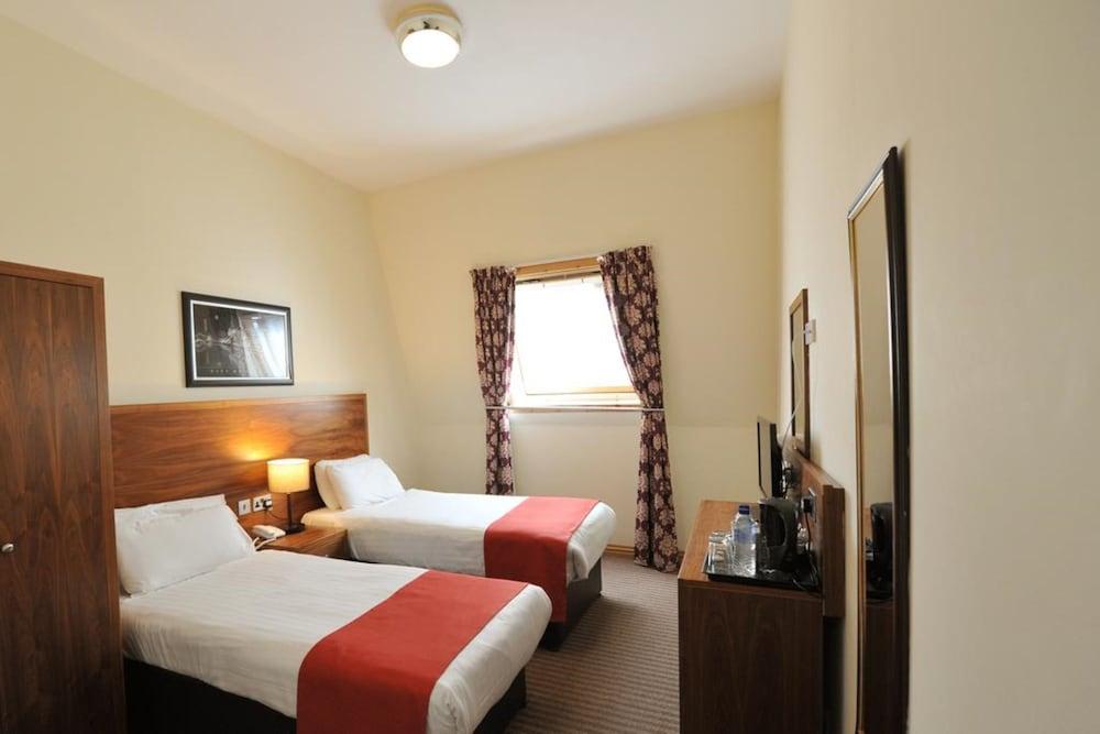 Alexander Thomson Hotel