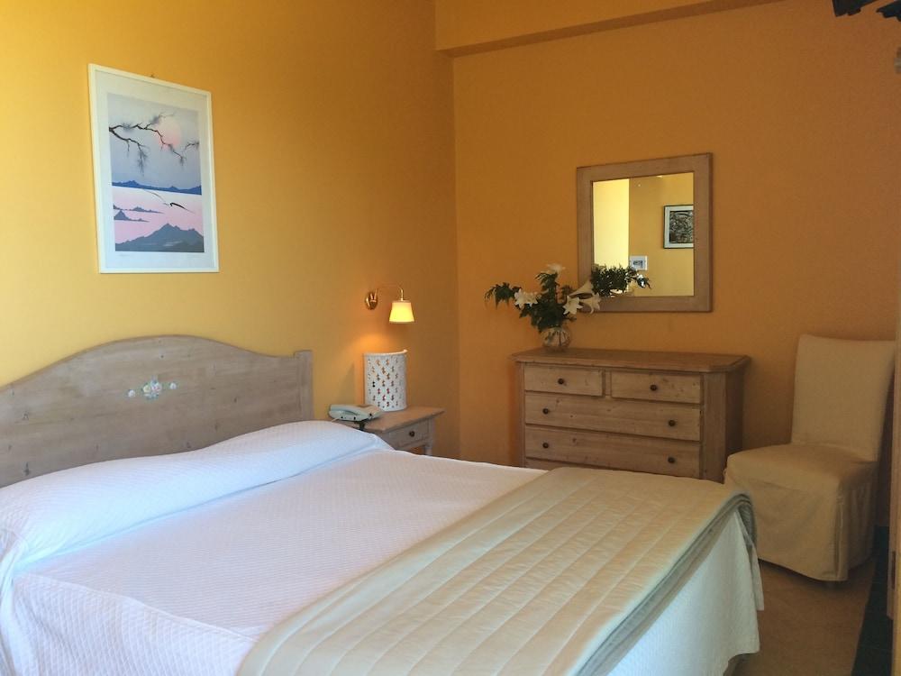 Hotel La Playa Blanca