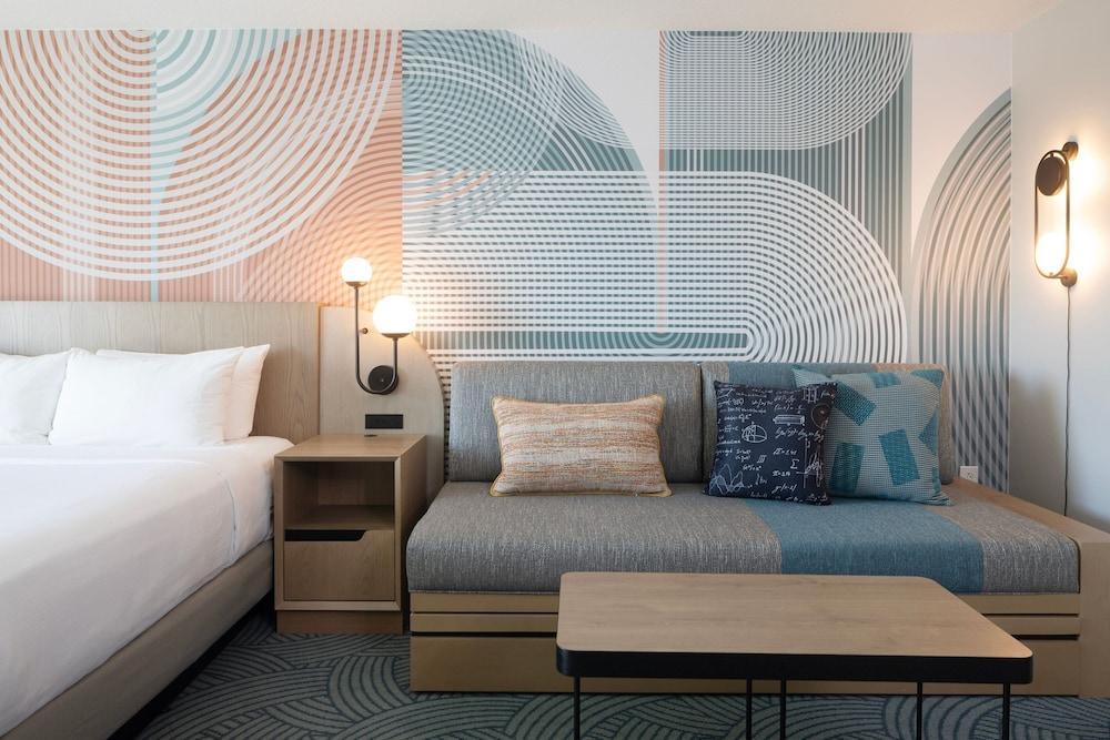 Hotel Landy Orlando Universal Blvd., a Tribute Portfolio Hotel