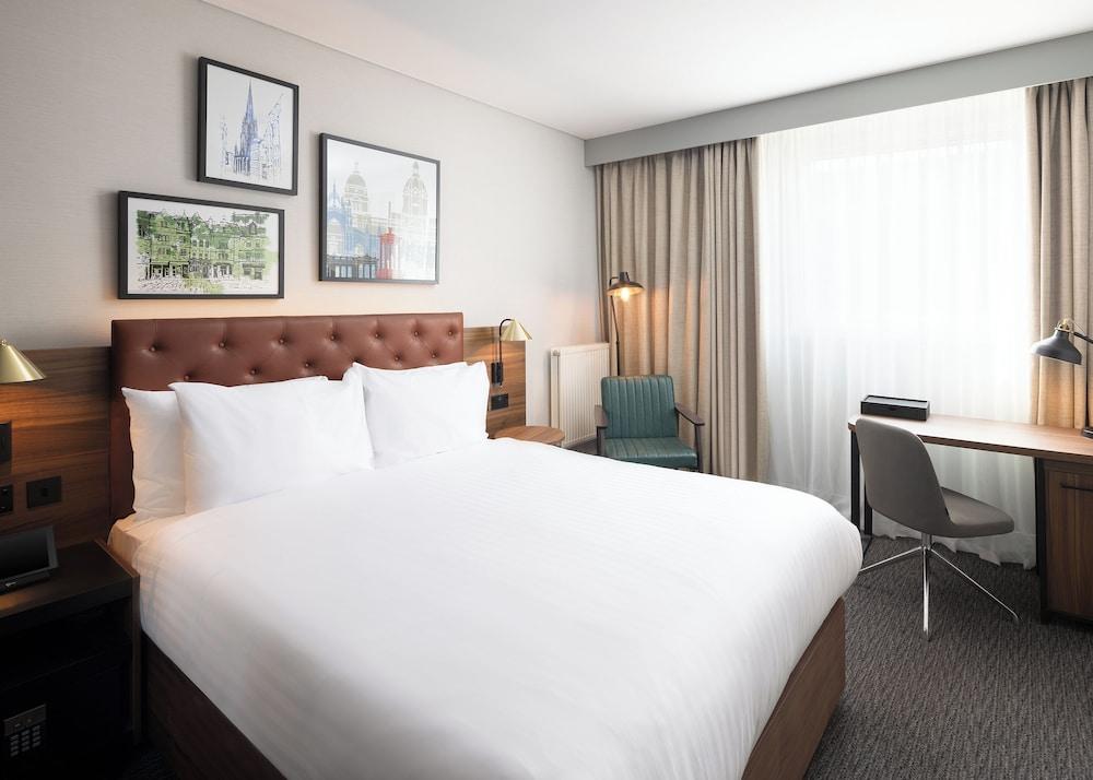 Four Points by Sheraton Edinburgh