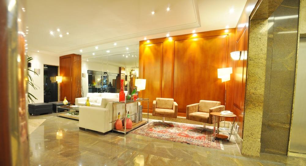 Augusto's Rio Copa Hotel