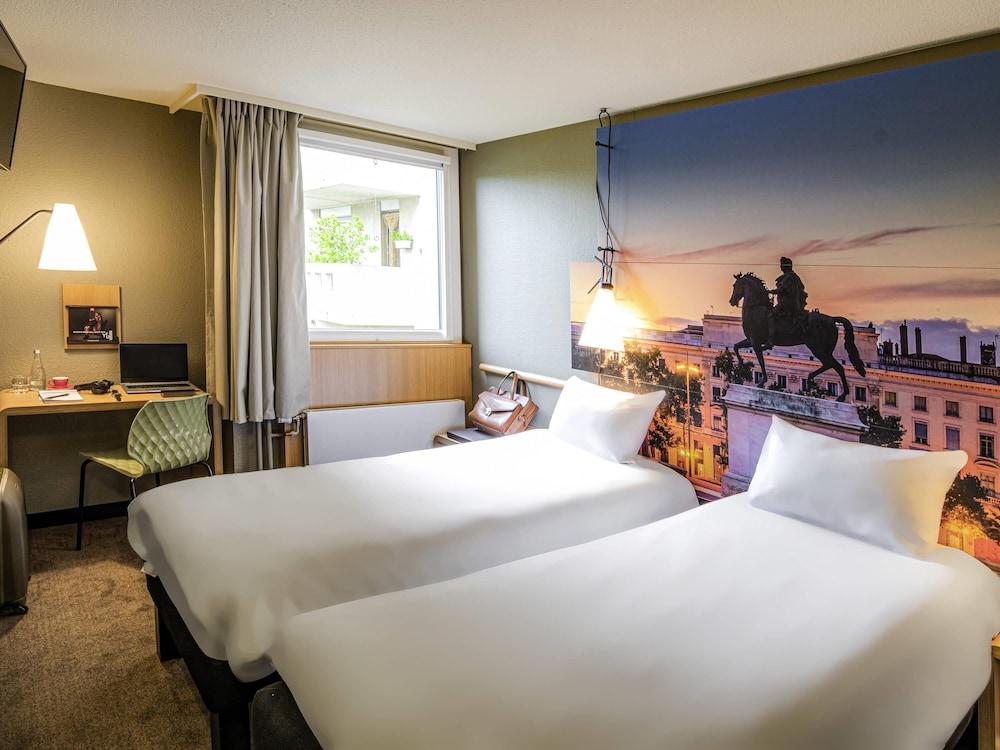 ibis Lyon Gerland Rue Merieux