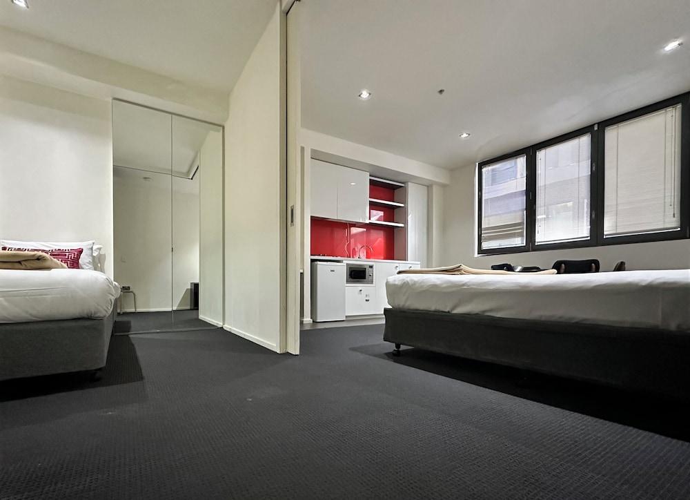 Comfort Apartments on Elizabeth