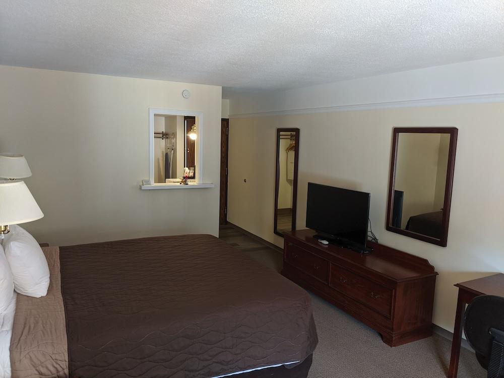 Western Inn and Suites