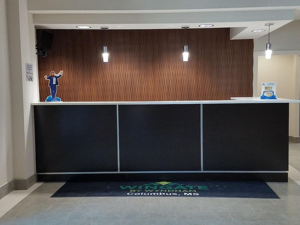 Comfort Inn & Suites Columbus North