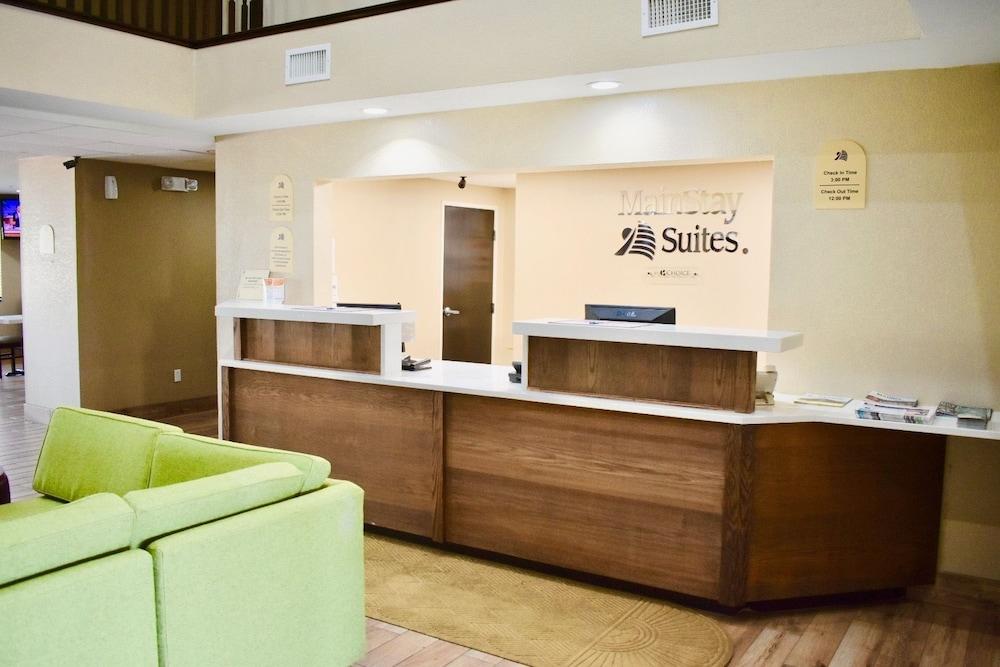 MainStay Suites Cedar Rapids North - Marion