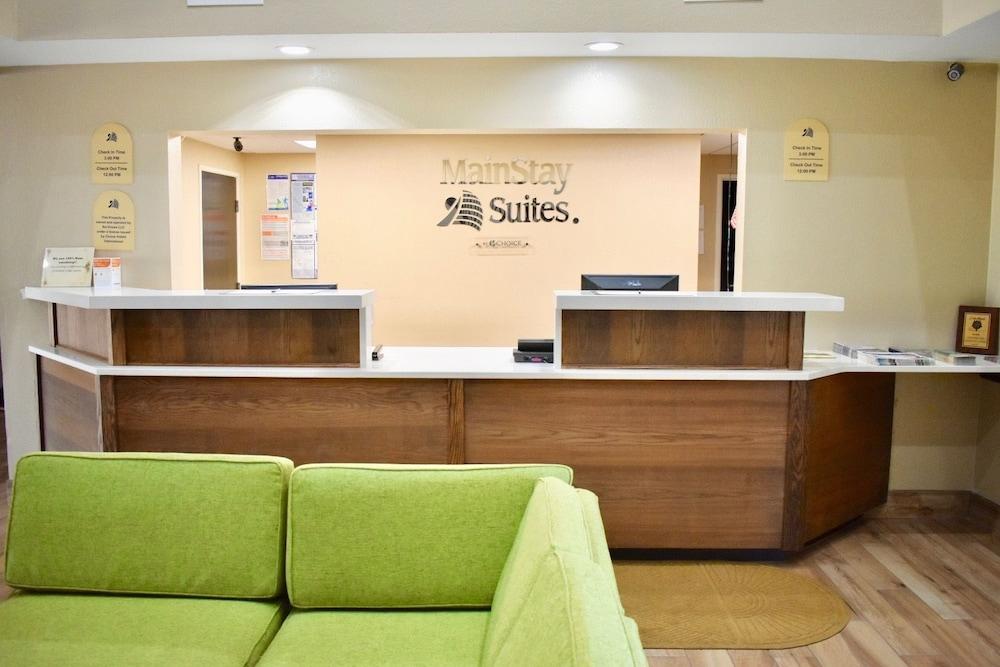 MainStay Suites Cedar Rapids North - Marion