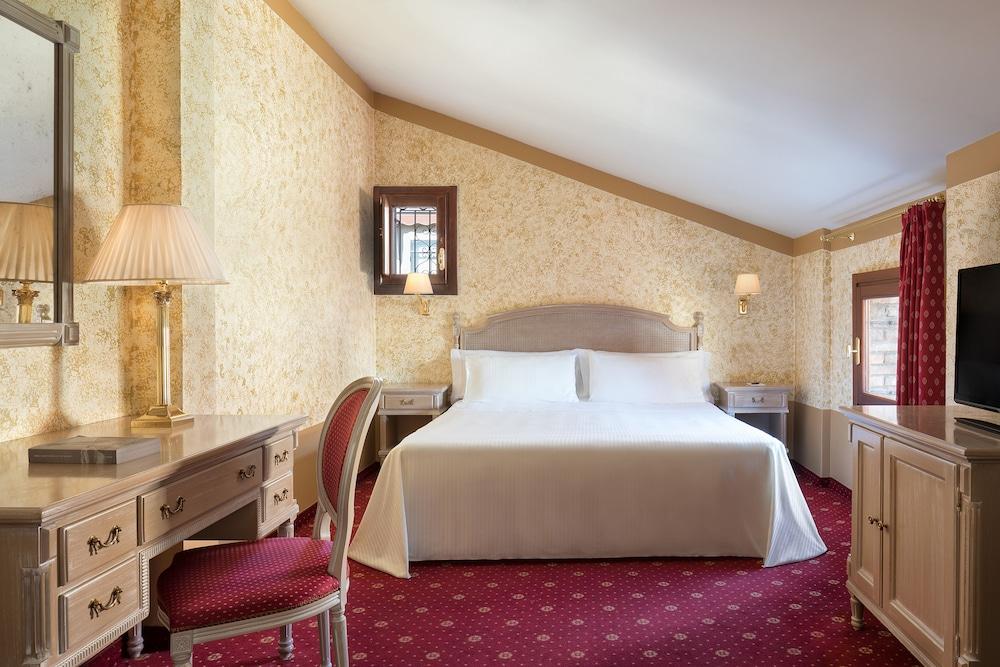 Sina Palazzo Sant'Angelo