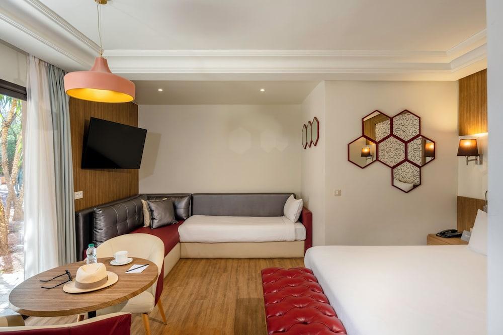 Barcelo Palmeraie Oasis Resort