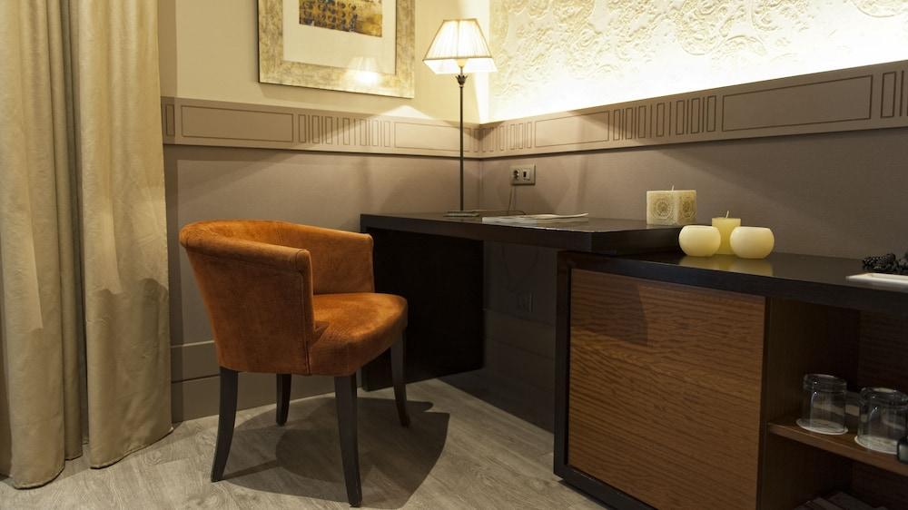 Duquesa de Cardona Hotel 4 Sup by Duquessa Hotel Collection