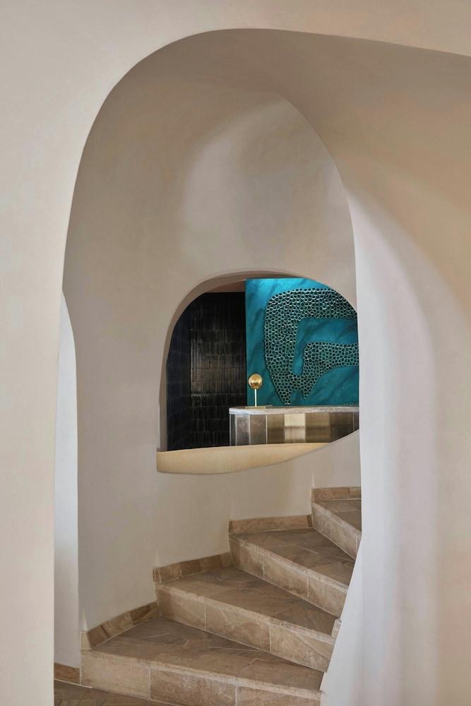 W Sardinia - Poltu Quatu