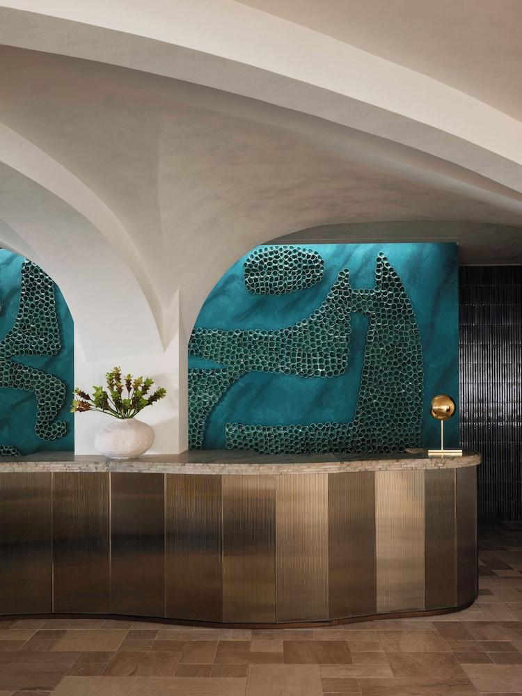 W Sardinia - Poltu Quatu