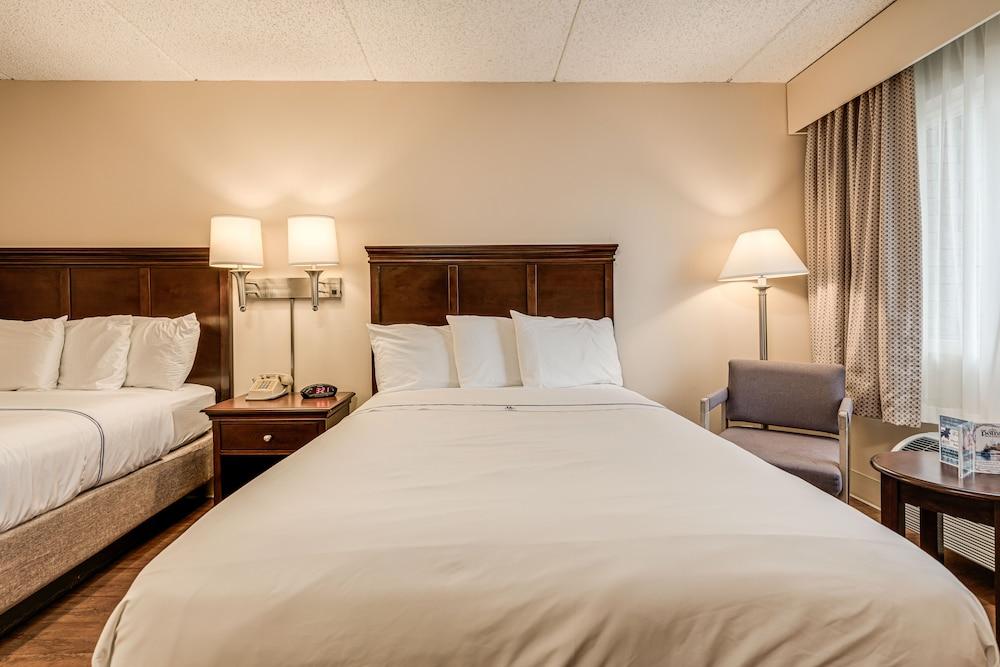 Bonnie Castle Resort & Marina