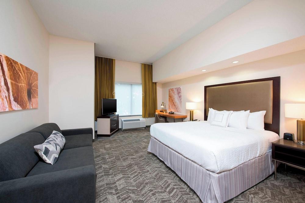 SpringHill Suites by Marriott Grand Rapids North