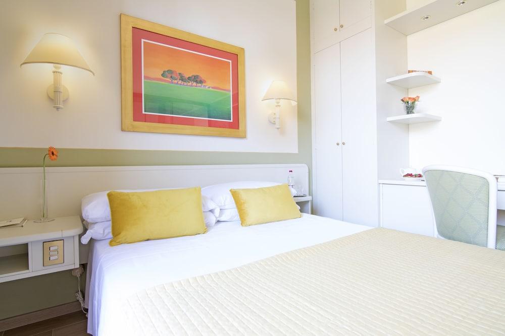 RELAIS SANTA CHIARA - TUSCANY CHARME