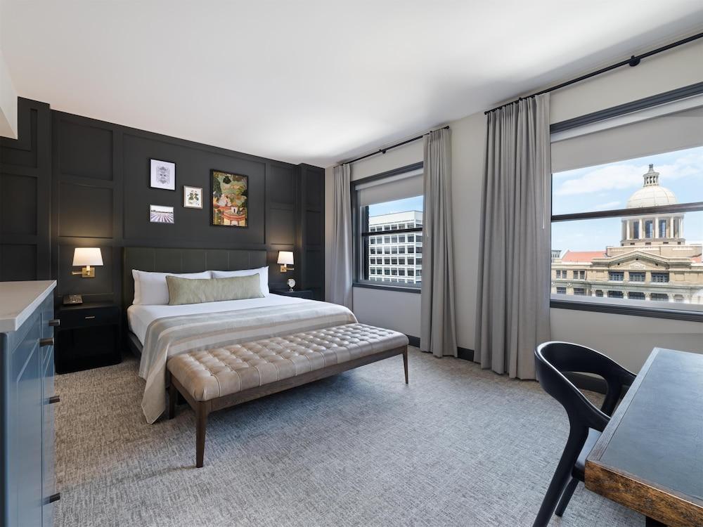 The Sam Houston Hotel, Tapestry Collection by Hilton