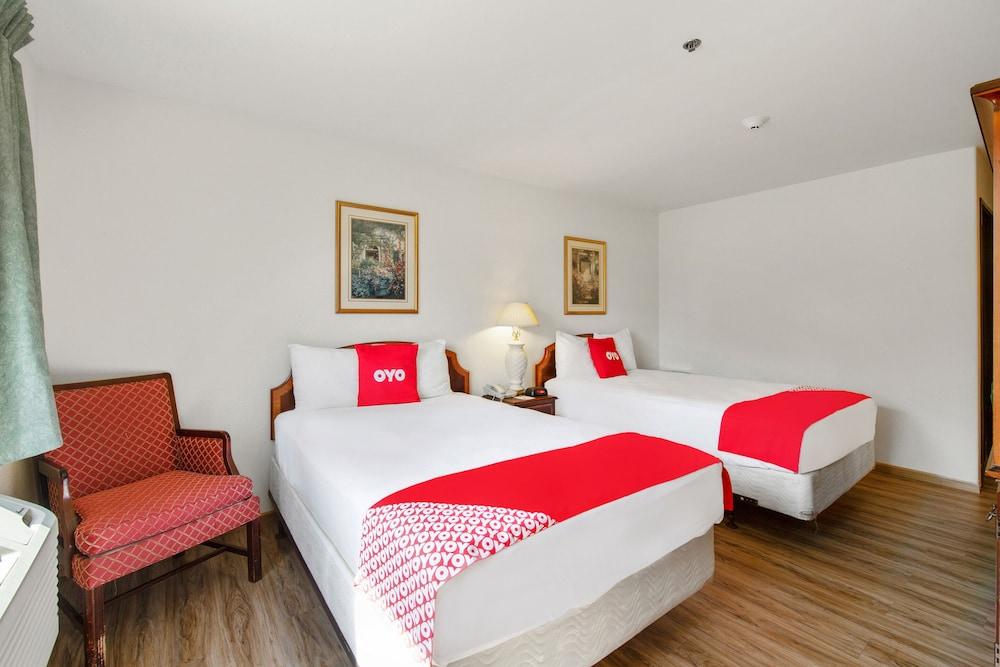 OYO Hotel Portage I-94