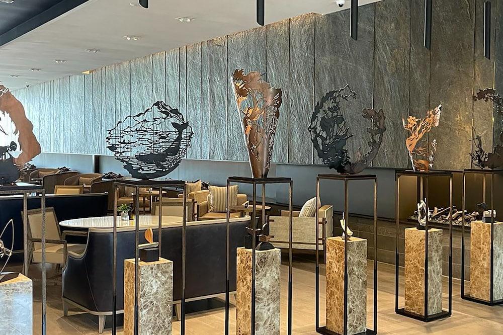 Hotel Cabo De Hornos