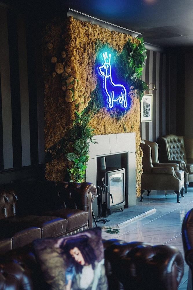 The Chesterton Hotel