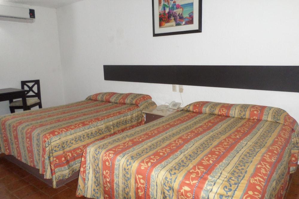 Hotel Suites Mediterraneo