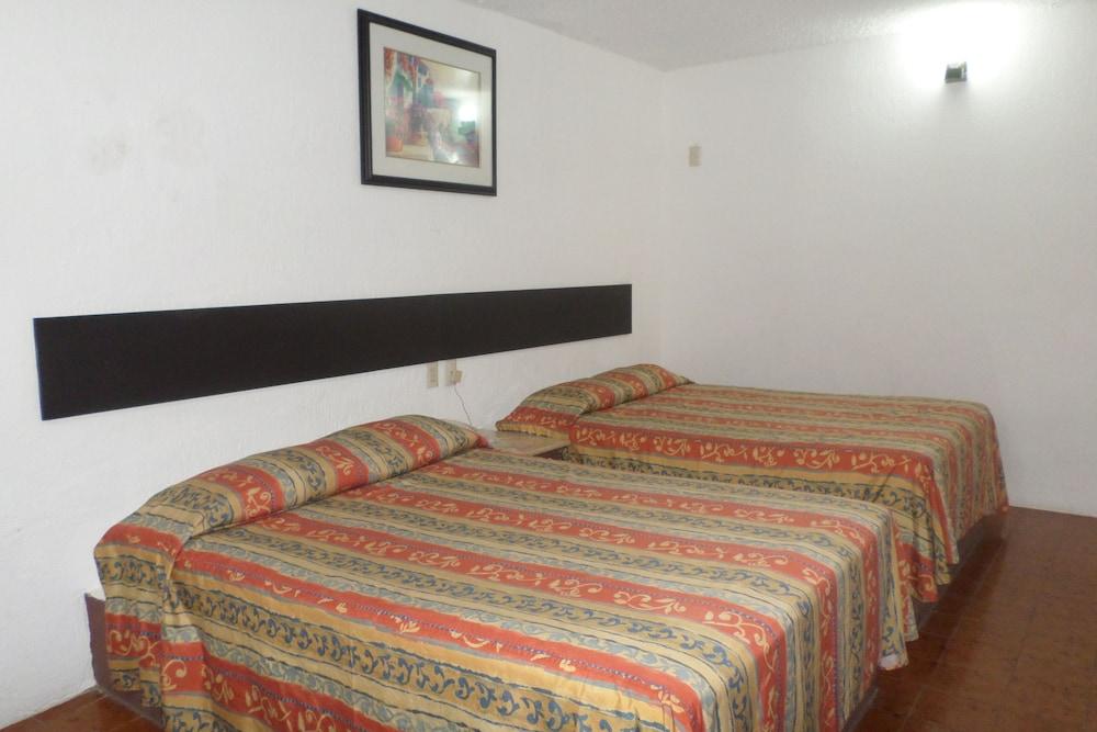 Hotel Suites Mediterraneo