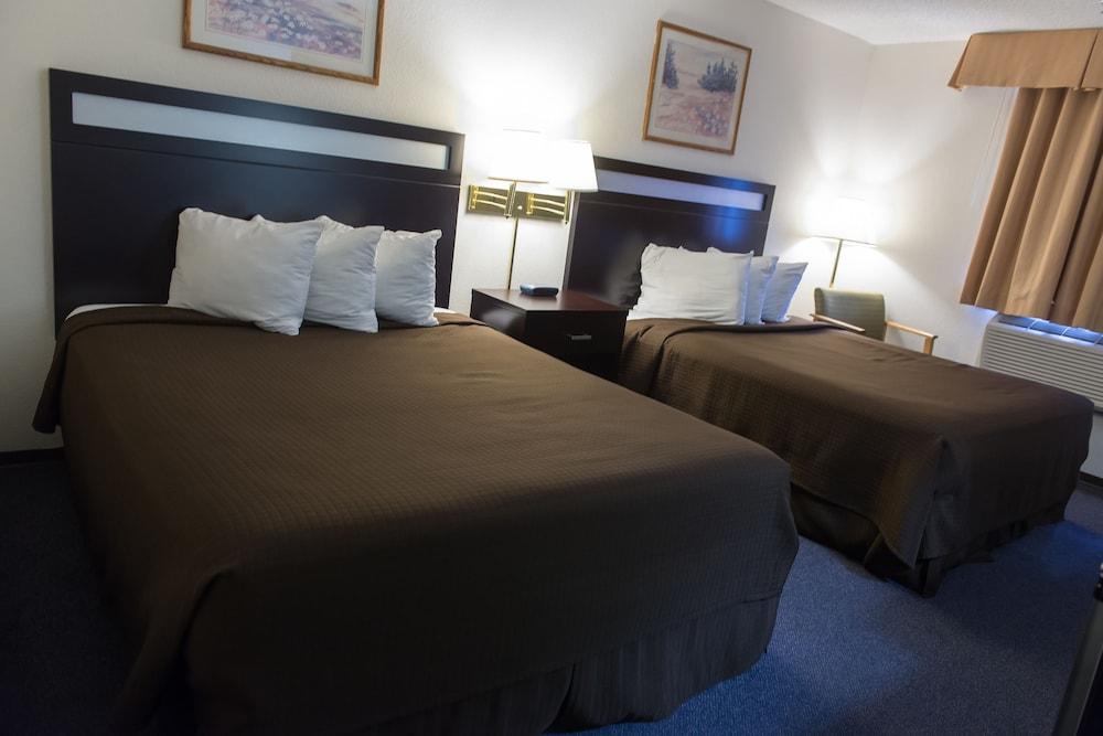 Super 8 by Wyndham Williams Lake BC