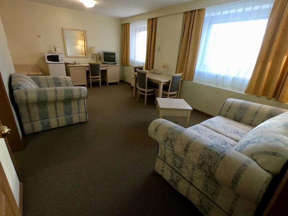 Sakhalin Sapporo Hotel