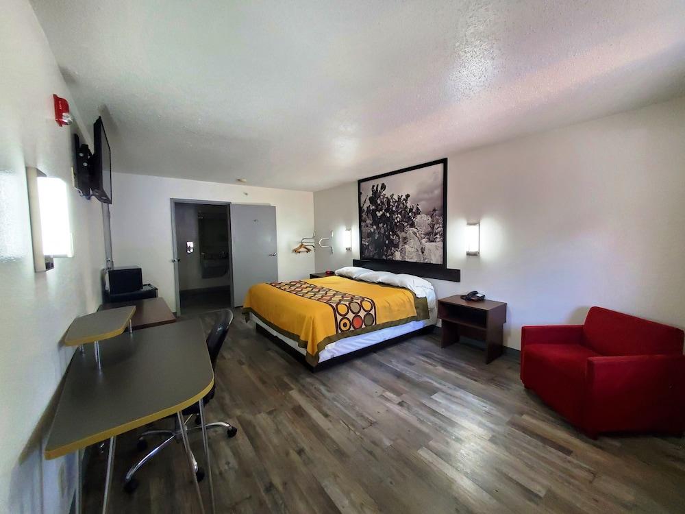 Highland Inn Arlington