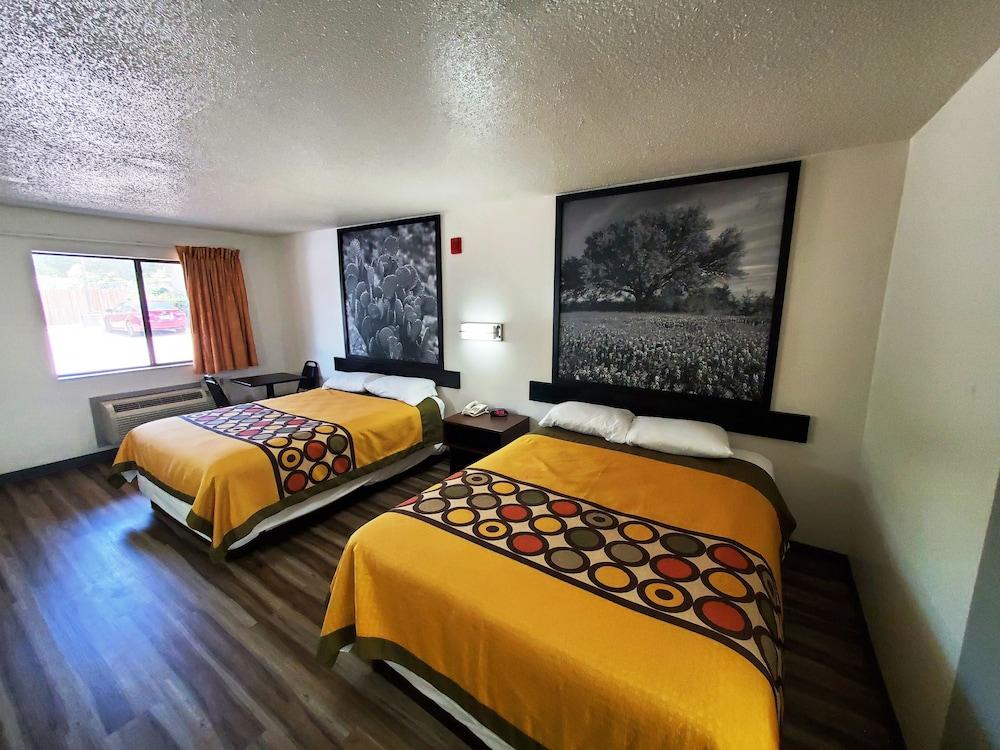 Highland Inn Arlington