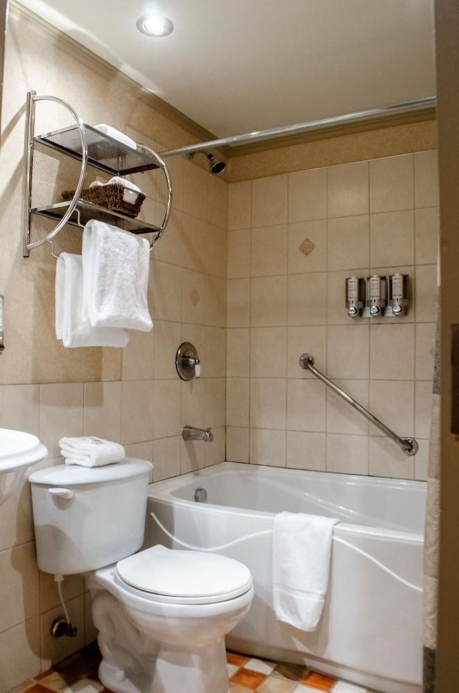 Hotel Chateau Bellevue