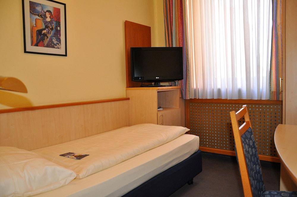 City Partner Hotel Strauss