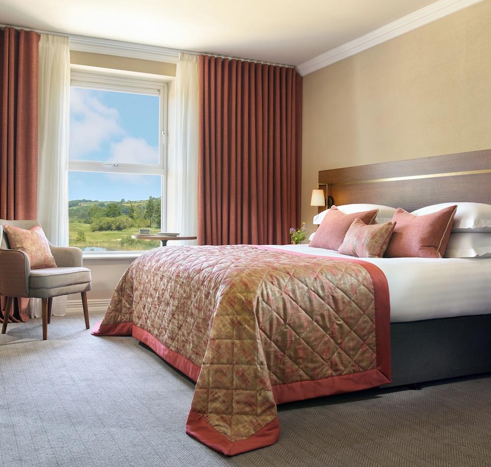 Tulfarris Hotel & Golf Resort