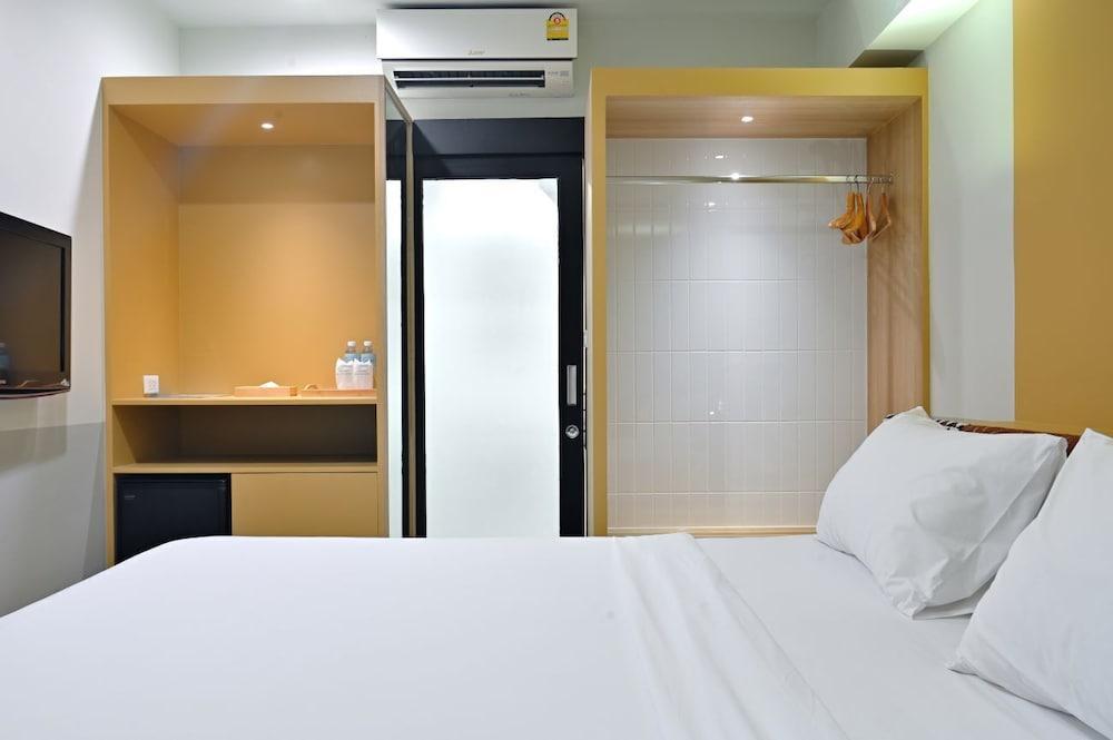 Anya Nana @ Sukhumvit