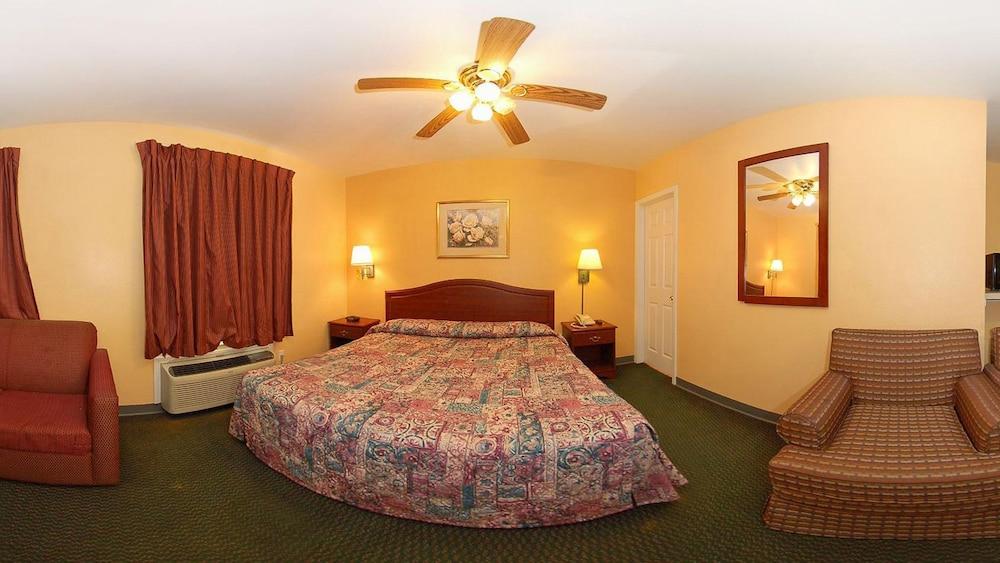 Econo Lodge Bartlesville Hwy 75