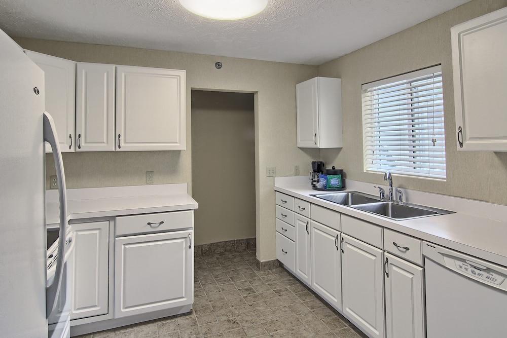 Grand Beach Resort Hotel