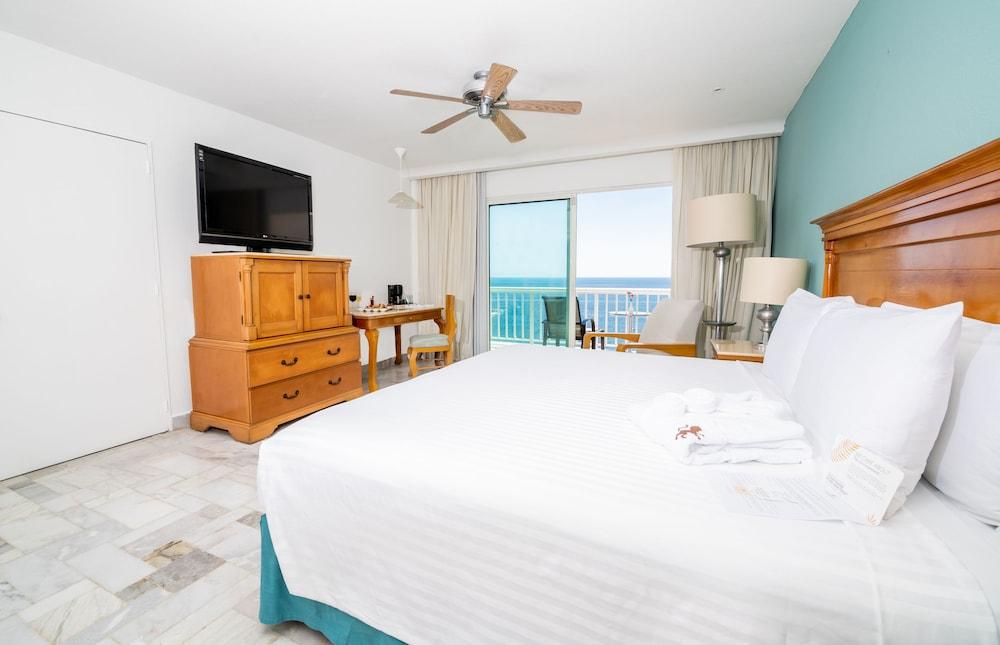 Hotel Emporio Acapulco