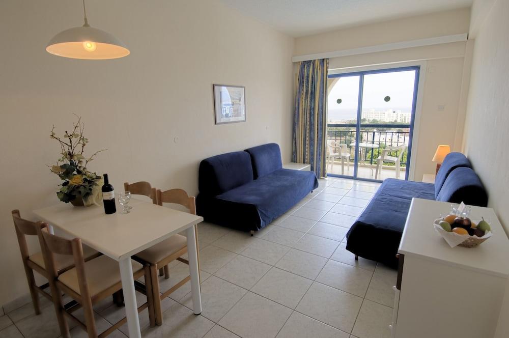 Crown Resorts Elamaris