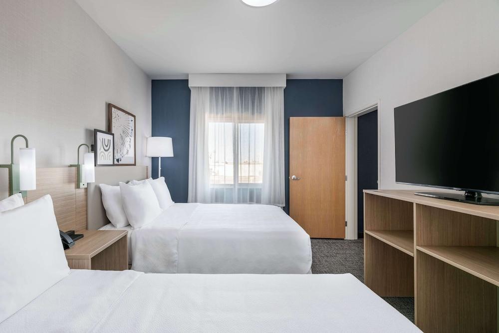 Spark by Hilton Dumas